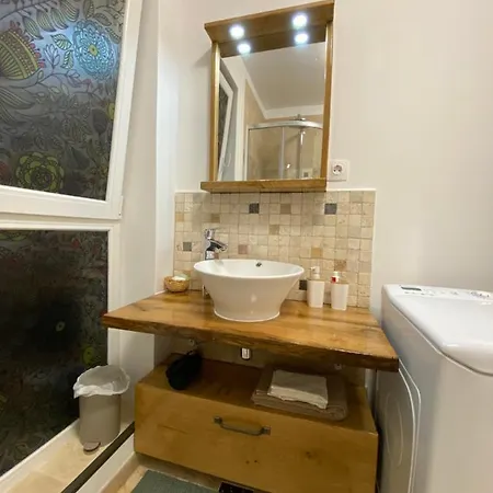 Helga's Place Premium 1 Bedroom * Cluj-Napoca